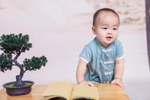 广安孕妇显怀是几个月